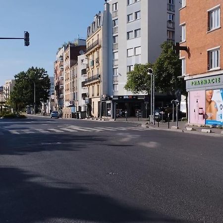 Joli Appart A 10 Minutes De Paris En Metro - Parking Offert Сент-Уан Экстерьер фото