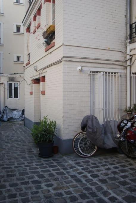 Joli Appart A 10 Minutes De Paris En Metro - Parking Offert Сент-Уан Экстерьер фото